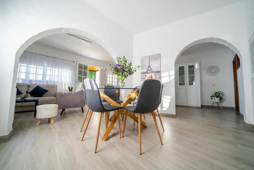Vivienda Vacacional Efriland Frontera Buitenkant foto